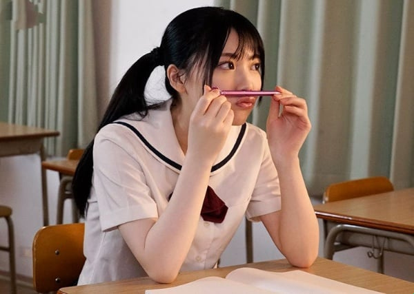 De vriendin van Mio Ishikawa is extreem seksueel
